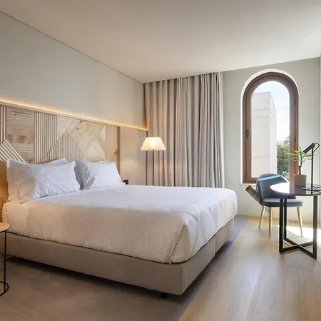 Innside By Melia Centro 4*
