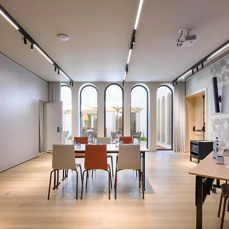 Innside By Melia Centro Отель 4*