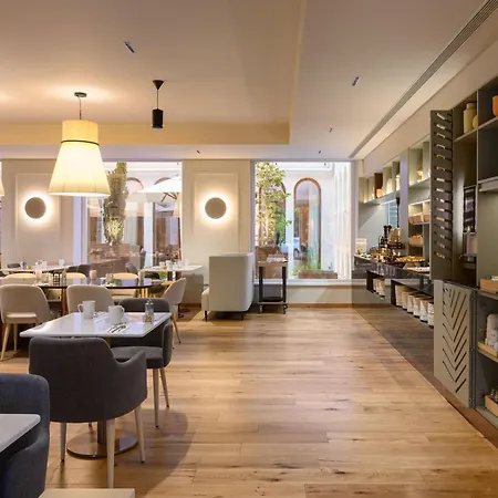 Hotel Innside By Melia Centro 4*