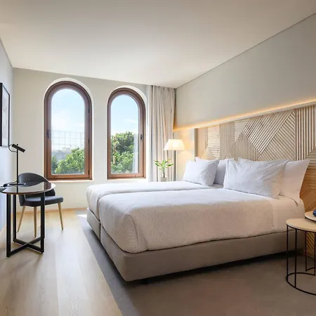 Innside By Melia Centro בראגה